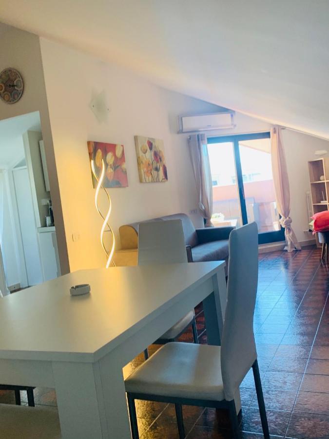 Dany'S House Villa โมโนโปลี ภายนอก รูปภาพ
