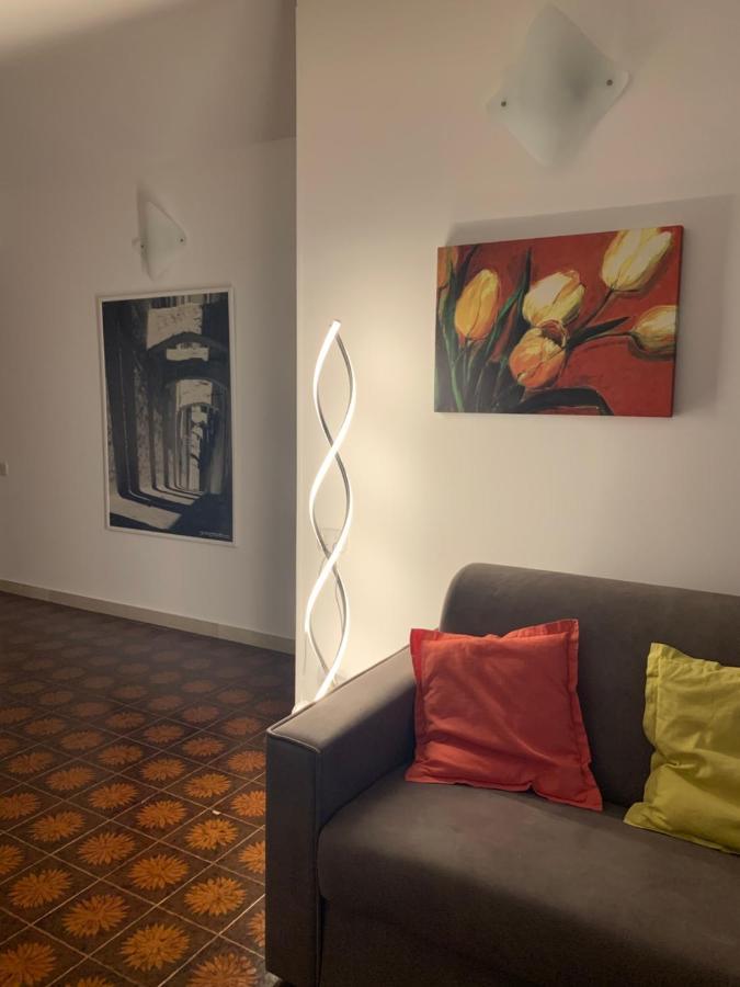 Dany'S House Villa โมโนโปลี ภายนอก รูปภาพ