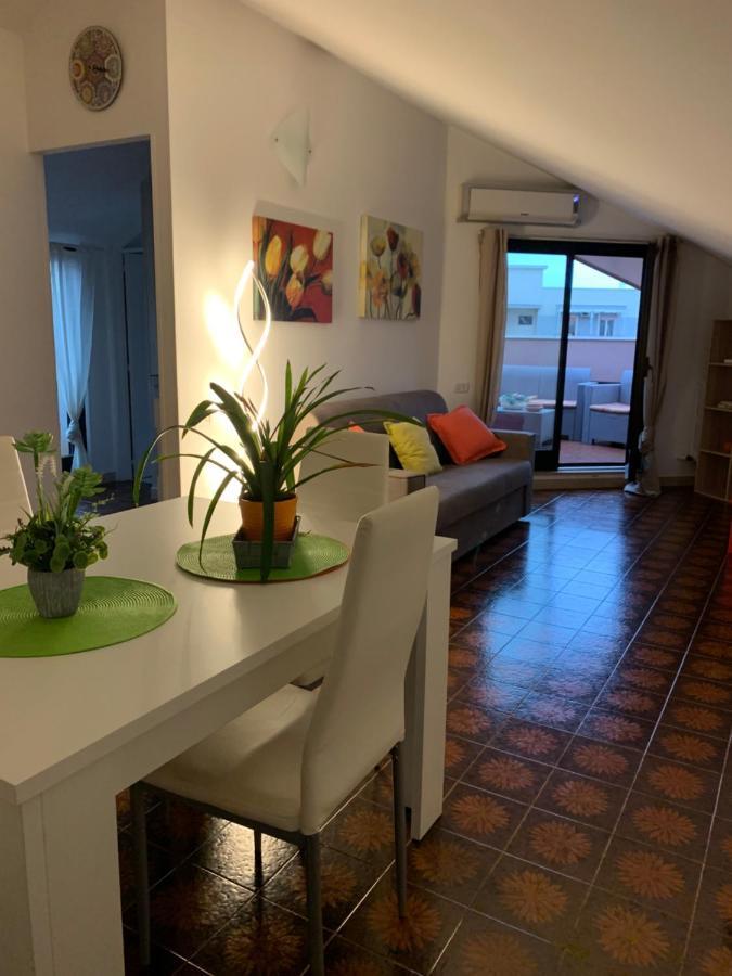Dany'S House Villa โมโนโปลี ภายนอก รูปภาพ