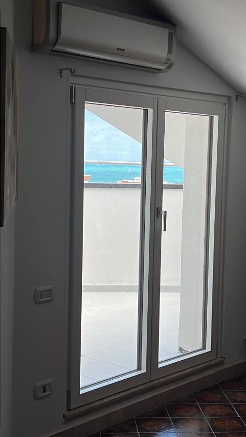 Dany'S House Villa โมโนโปลี ภายนอก รูปภาพ